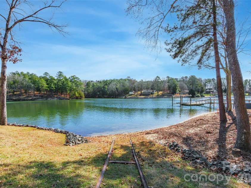 2240 Duck Cove Lane, York, SC 29745.  MLS# CAR4337228, YatesRealty ID 2830. 