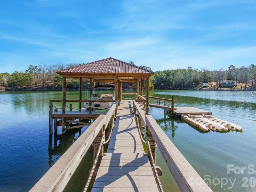 2240 Duck Cove Lane, York, SC 29745.  MLS# CAR4337228, YatesRealty ID 2830. 