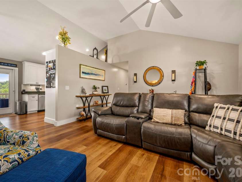 110 Kingston Place, Spindale, NC 28160.  MLS# CAR4390563, YatesRealty ID 28300. 