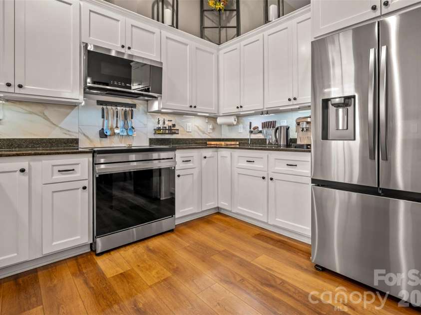110 Kingston Place, Spindale, NC 28160.  MLS# CAR4390563, YatesRealty ID 28300. 