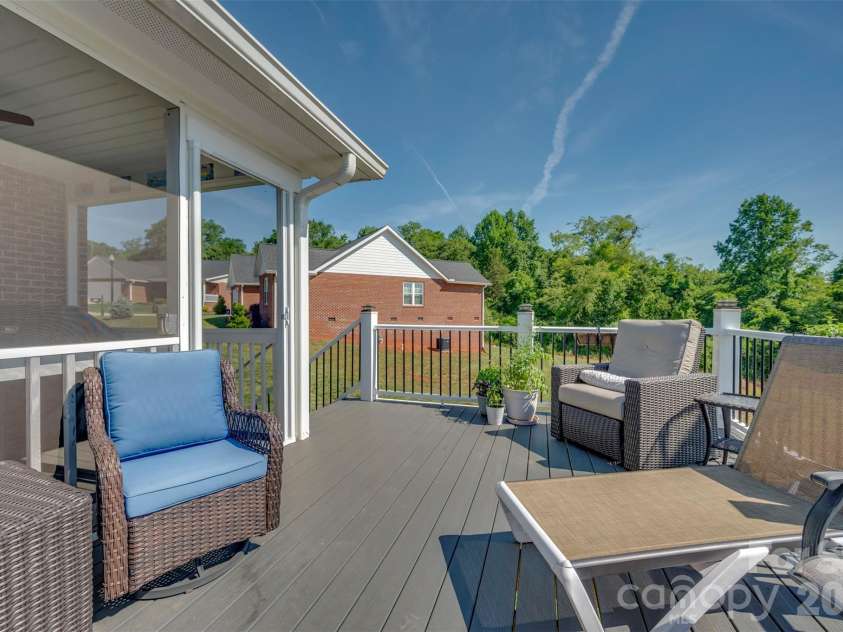 110 Kingston Place, Spindale, NC 28160.  MLS# CAR4390563, YatesRealty ID 28300. 
