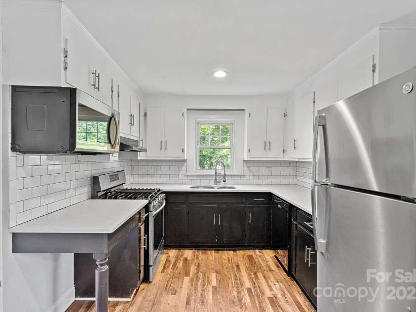 1218 Martin Luther King Avenue, Kannapolis, NC 28083.  MLS# CAR4285012, YatesRealty ID 28301. 