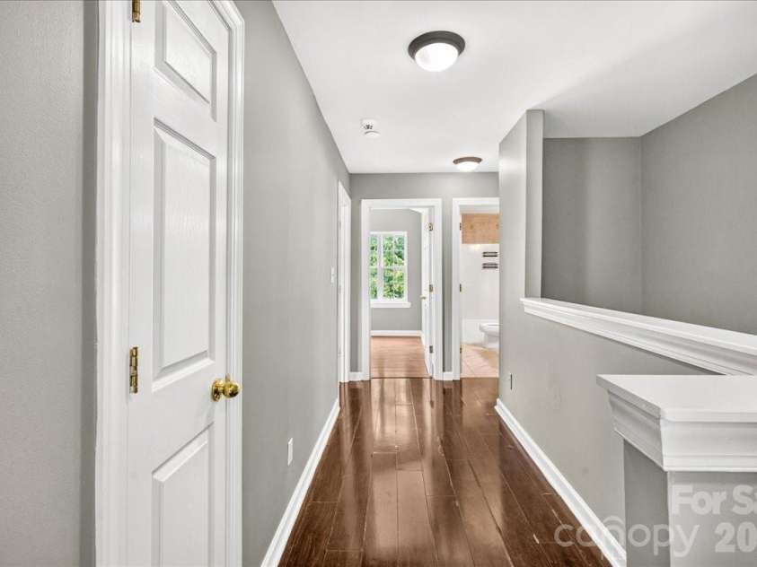 6410 Castlewynd Court, Charlotte, NC 28212.  MLS# CAR4407066, YatesRealty ID 28301. 