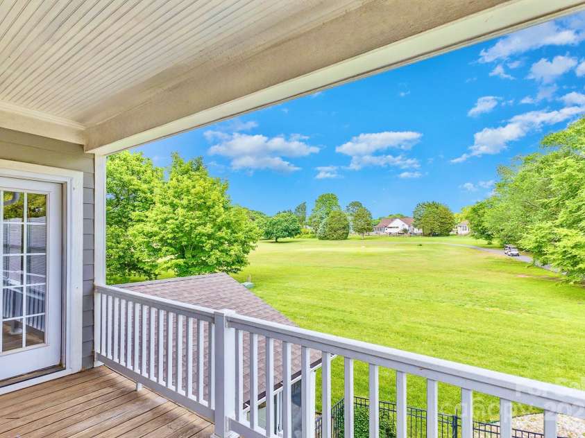 187 Spring Run Drive, Mooresville, NC 28117.  MLS# CAR4265974, YatesRealty ID 28302. 