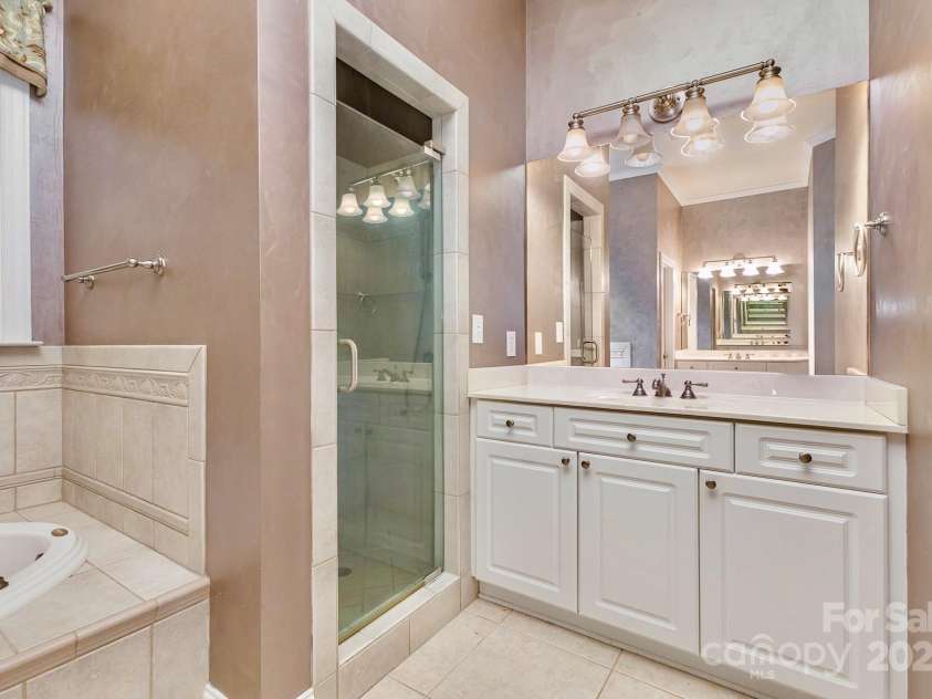 187 Spring Run Drive, Mooresville, NC 28117.  MLS# CAR4265974, YatesRealty ID 28302. 