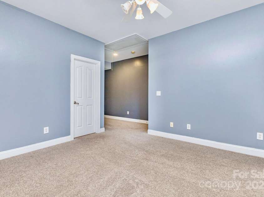 187 Spring Run Drive, Mooresville, NC 28117.  MLS# CAR4265974, YatesRealty ID 28302. 