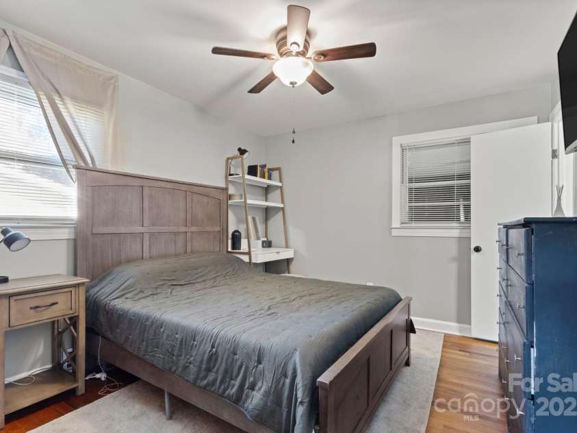 1521 Colonial Drive, Salisbury, NC 28144.  MLS# CAR4284938, YatesRealty ID 28303. 