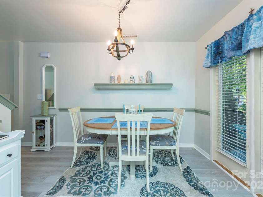 118 Torrington Avenue, Fletcher, NC 28732.  MLS# CAR4280990, YatesRealty ID 28304. 