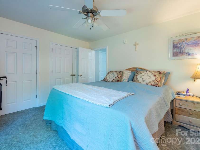 118 Torrington Avenue, Fletcher, NC 28732.  MLS# CAR4280990, YatesRealty ID 28304. 