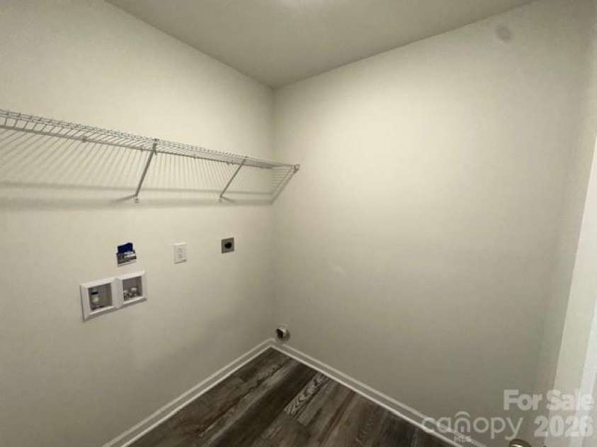1650 Nicholas Way, Hickory, NC 28602.  MLS# CAR4390602, YatesRealty ID 28305. 