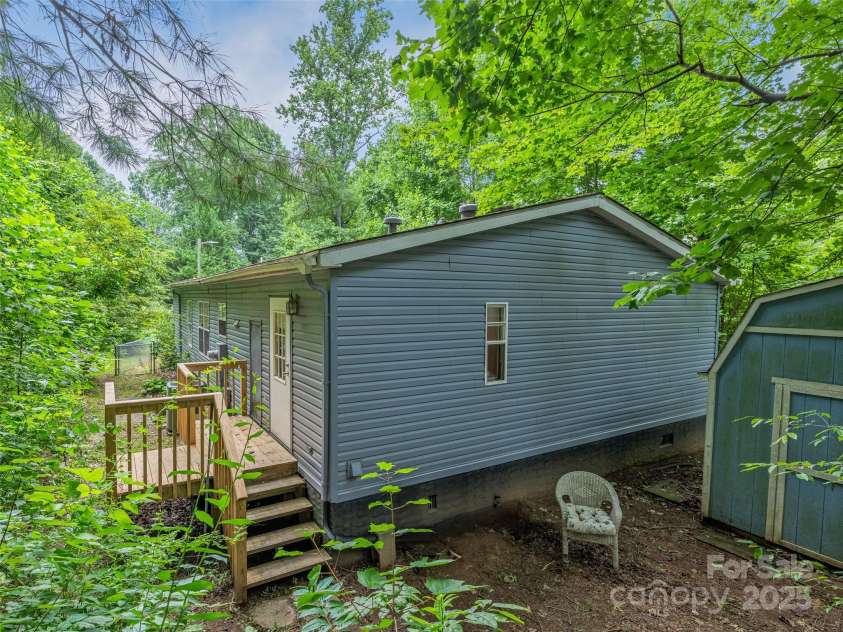 8 Vultures Nest None, Swannanoa, NC 28778.  MLS# CAR4278150, YatesRealty ID 28306. 