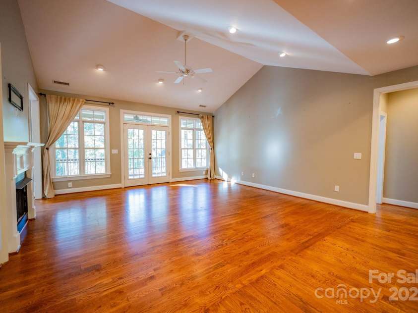 150 William Gilbert Loop, Rutherfordton, NC 28139.  MLS# CAR4282492, YatesRealty ID 28307. 