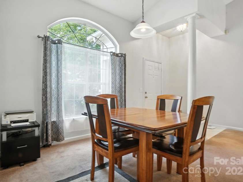 8213 Martindale Lane, Charlotte, NC 28216.  MLS# CAR4285690, YatesRealty ID 28308. 