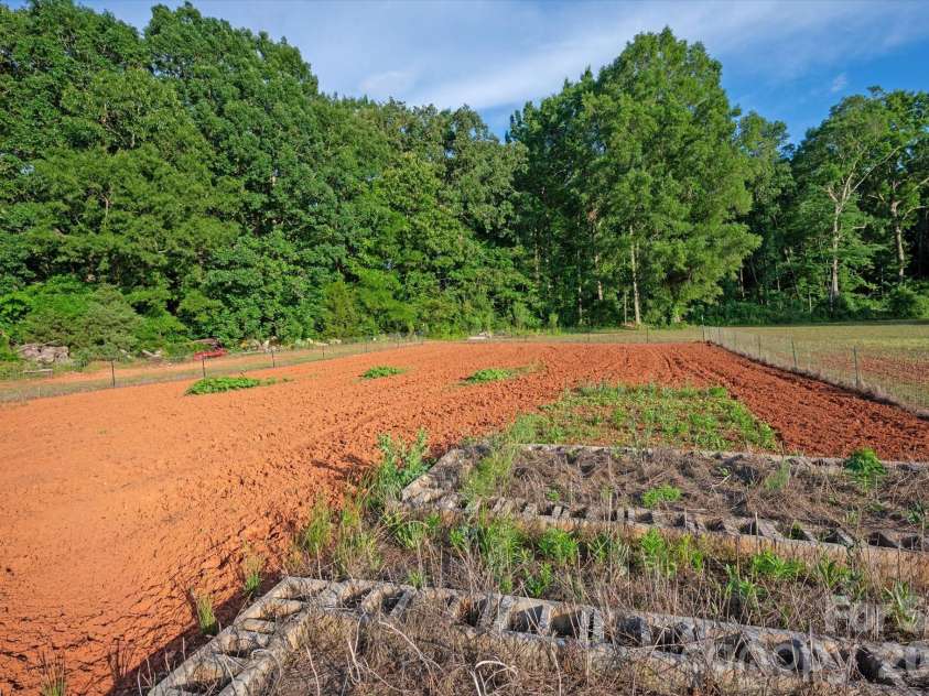 2206 Camden Road, Wingate, NC 28174.  MLS# CAR4389395, YatesRealty ID 28309. 