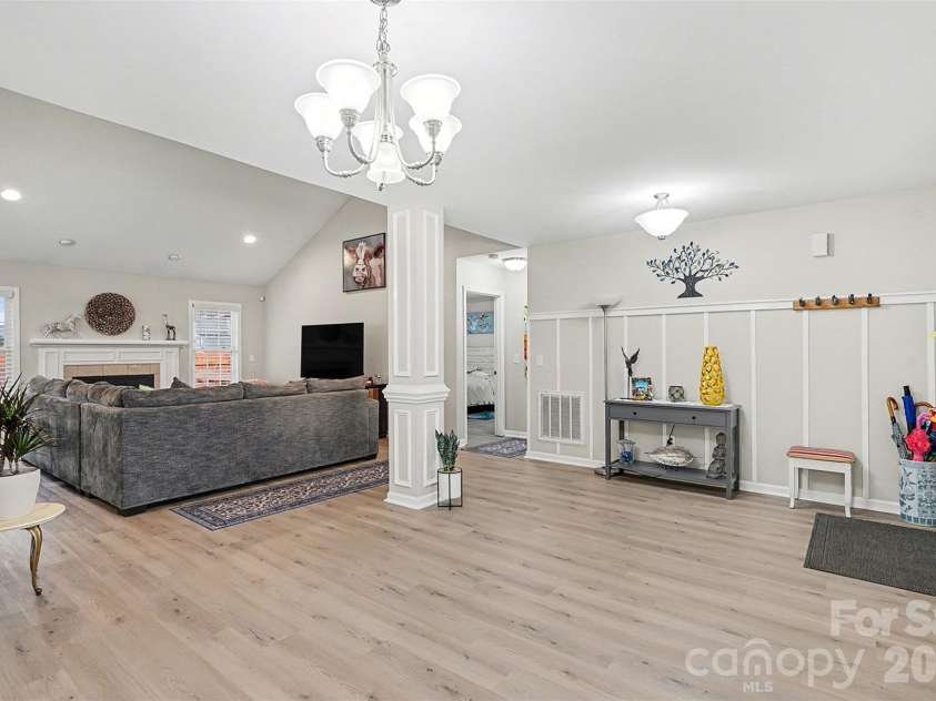 202 27th Street None, Kannapolis, NC 28083.  MLS# CAR4335506, YatesRealty ID 2831. 