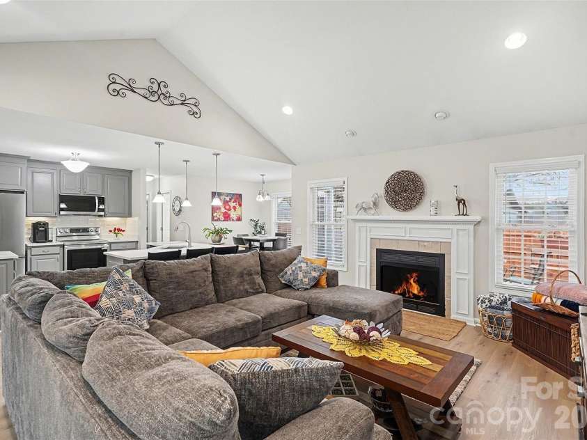 202 27th Street None, Kannapolis, NC 28083.  MLS# CAR4335506, YatesRealty ID 2831. 