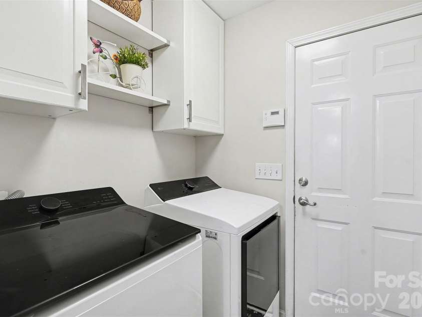 202 27th Street None, Kannapolis, NC 28083.  MLS# CAR4335506, YatesRealty ID 2831. 