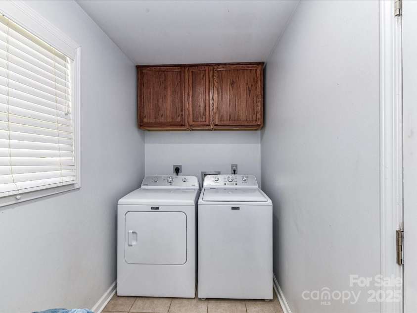 1338 Pell Drive, Lincolnton, NC 28092.  MLS# CAR4284910, YatesRealty ID 28310. 