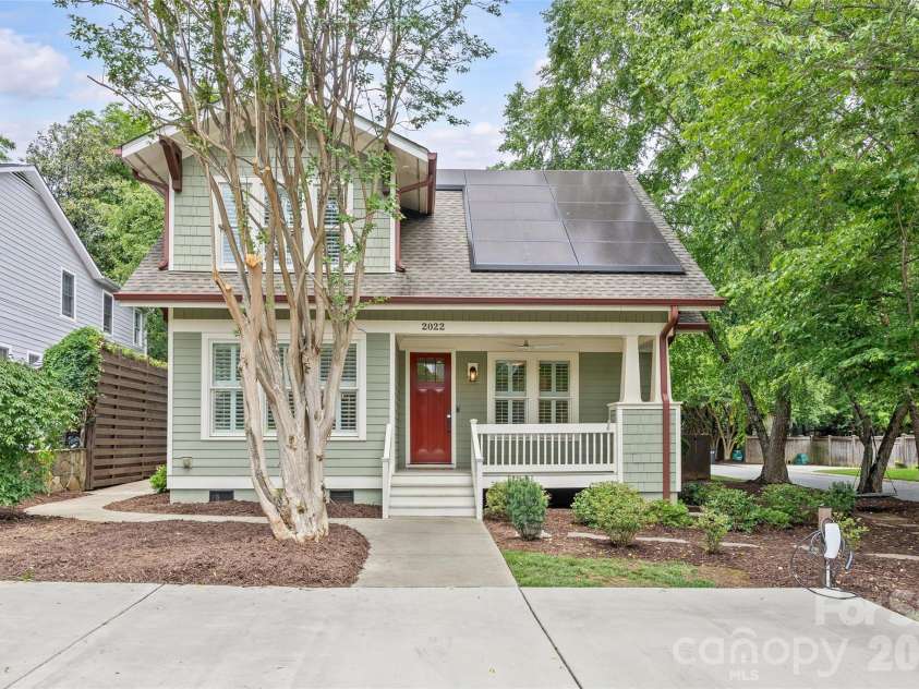2022 Springdale Avenue, Charlotte, NC 28203.  MLS# CAR4386532, YatesRealty ID 28310. 