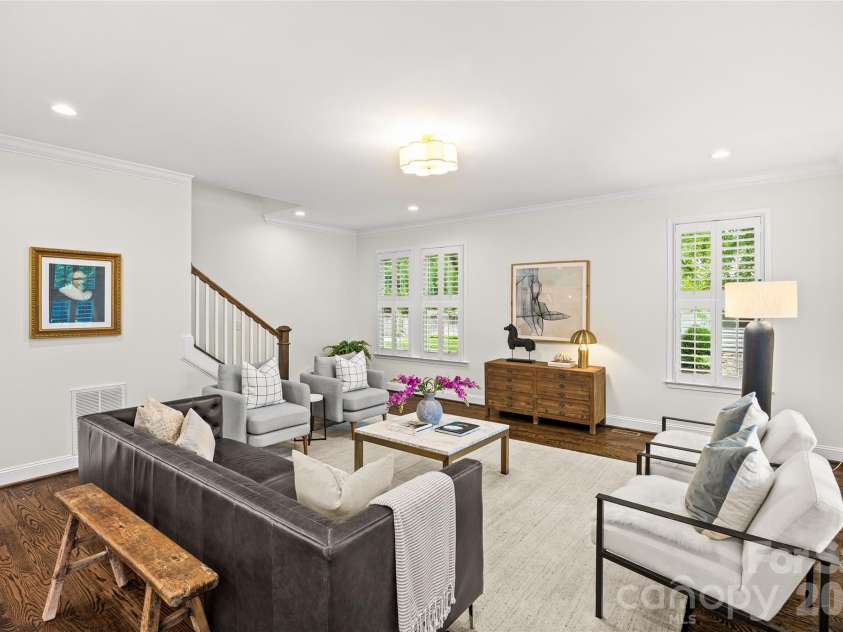 2022 Springdale Avenue, Charlotte, NC 28203.  MLS# CAR4386532, YatesRealty ID 28310. 