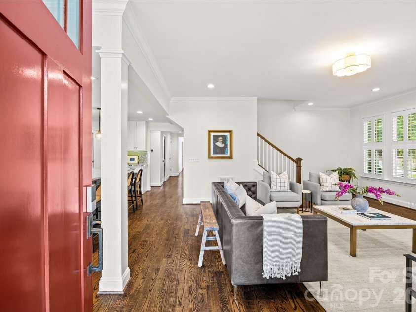 2022 Springdale Avenue, Charlotte, NC 28203.  MLS# CAR4386532, YatesRealty ID 28310. 