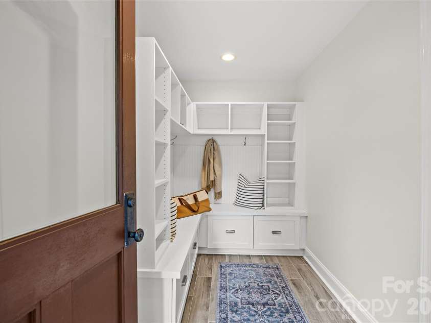 2022 Springdale Avenue, Charlotte, NC 28203.  MLS# CAR4386532, YatesRealty ID 28310. 