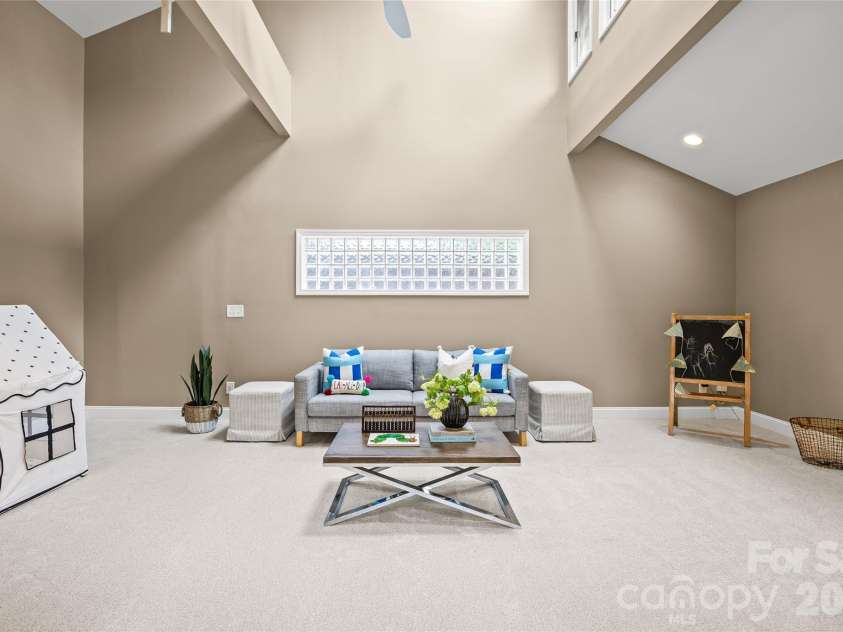 2022 Springdale Avenue, Charlotte, NC 28203.  MLS# CAR4386532, YatesRealty ID 28310. 