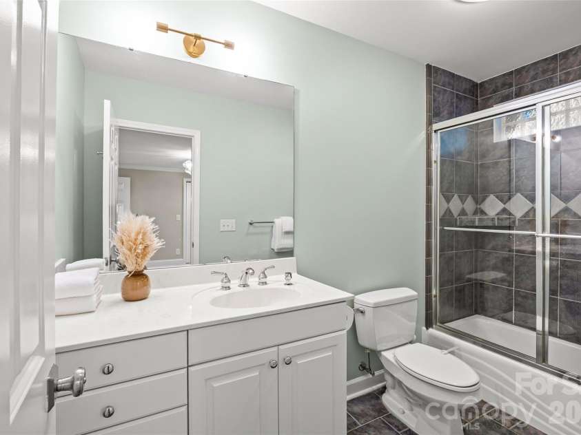 2022 Springdale Avenue, Charlotte, NC 28203.  MLS# CAR4386532, YatesRealty ID 28310. 