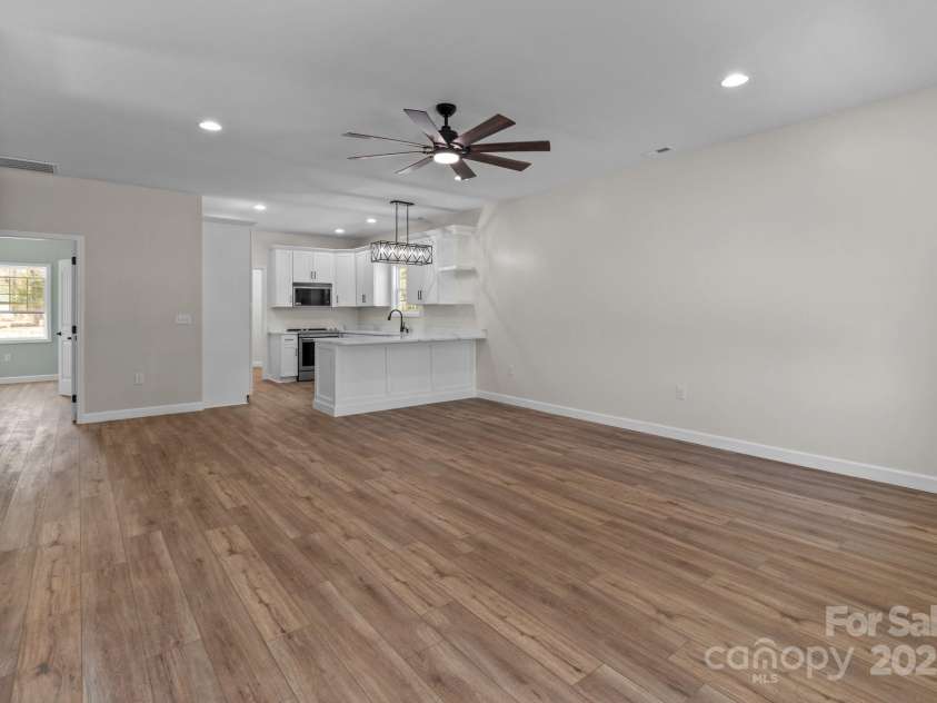 140 Swimmers Lane, Salisbury, NC 28146.  MLS# CAR4233458, YatesRealty ID 28311. Open Floor plan