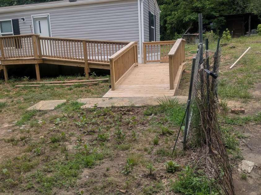 5184 Smawley Avenue, Morganton, NC 28655.  MLS# CAR4386393, YatesRealty ID 28311. 