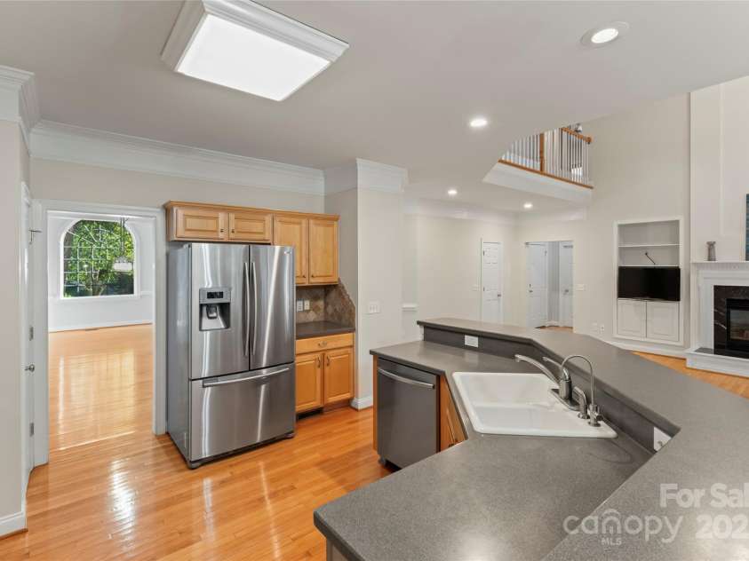 551 Hemmings Place, Concord, NC 28027.  MLS# CAR4244945, YatesRealty ID 28312. 