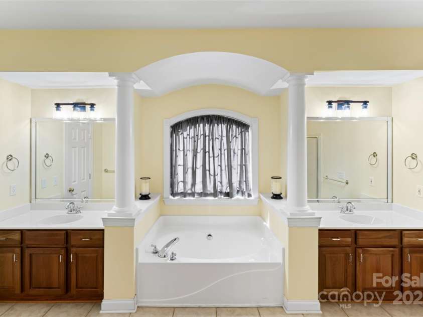 551 Hemmings Place, Concord, NC 28027.  MLS# CAR4244945, YatesRealty ID 28312. Primary Bathroom - Dual Vanity/Sinks