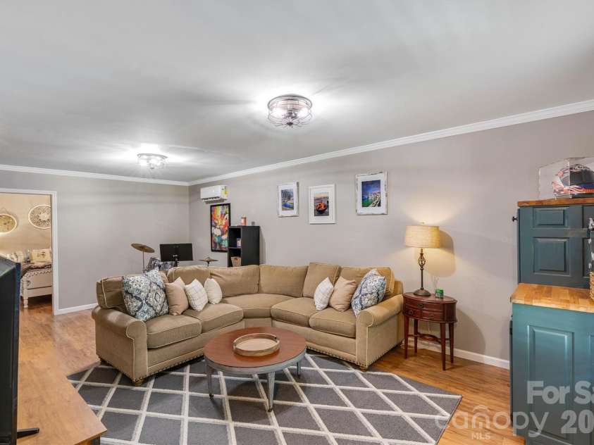 3353 48th Avenue Lane, Hickory, NC 28601.  MLS# CAR4381389, YatesRealty ID 28313. Basement Recreation Area Focused View