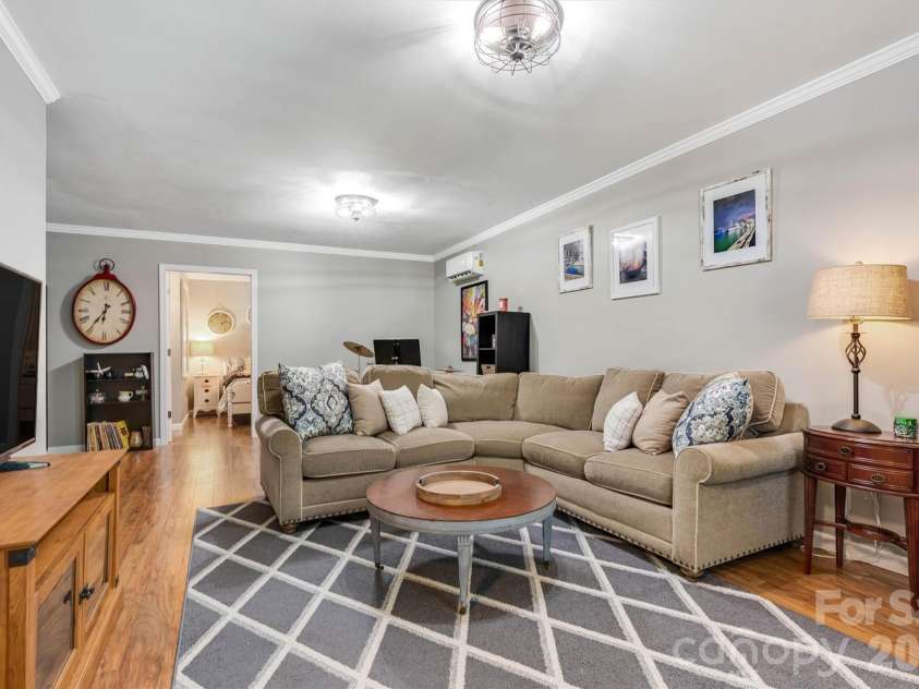 3353 48th Avenue Lane, Hickory, NC 28601.  MLS# CAR4381389, YatesRealty ID 28313. Basement Recreation Room/Flex Room Entry View