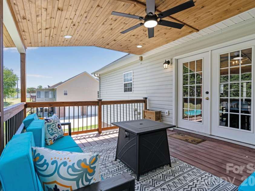 3353 48th Avenue Lane, Hickory, NC 28601.  MLS# CAR4381389, YatesRealty ID 28313. Covered Back Deck/Dining Entry View