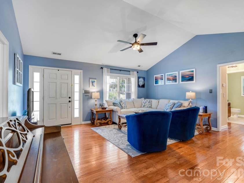 3353 48th Avenue Lane, Hickory, NC 28601.  MLS# CAR4381389, YatesRealty ID 28313. Focused Front Entry View