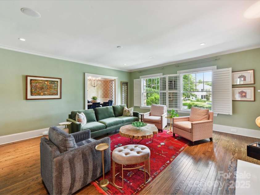 2526 Sherwood Avenue, Charlotte, NC 28207.  MLS# CAR4266678, YatesRealty ID 28315. 