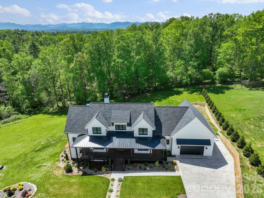 90 Gracie Lane, Weaverville, NC 28787.  MLS# CAR4373346, YatesRealty ID 28315. 