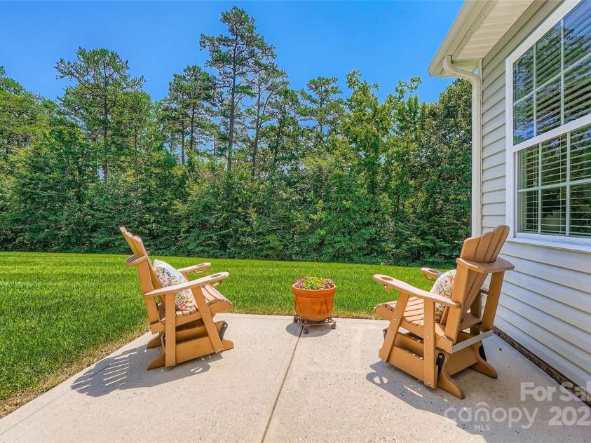 2630 Filson Court, Charlotte, NC 28214.  MLS# CAR4274386, YatesRealty ID 28317. 