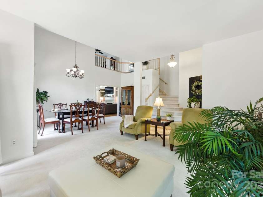 7014 Walton Heath Lane, Charlotte, NC 28277.  MLS# CAR4274206, YatesRealty ID 28318. This view from the Family Room shows you how spacious this floor plan is which works well for dinner and gatherings!