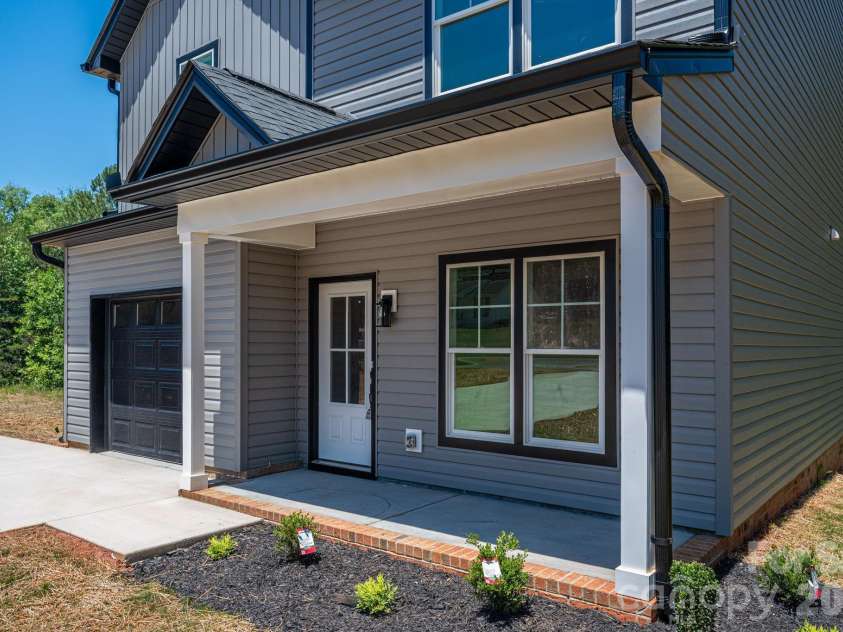 1084 Lyndsey Brook Court, Lincolnton, NC 28092.  MLS# CAR4388780, YatesRealty ID 28319. 