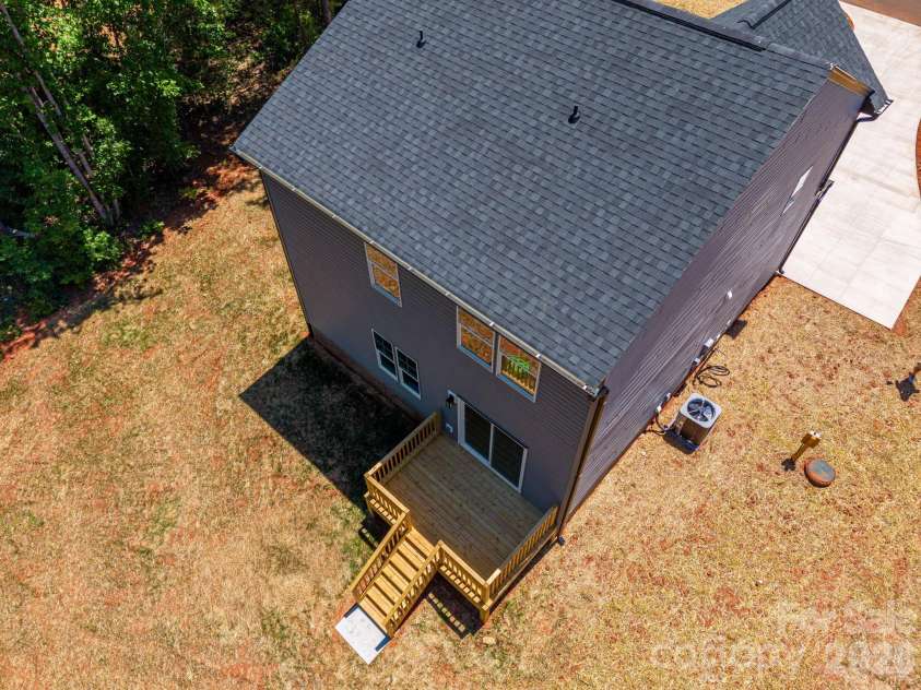 1084 Lyndsey Brook Court, Lincolnton, NC 28092.  MLS# CAR4388780, YatesRealty ID 28319. 