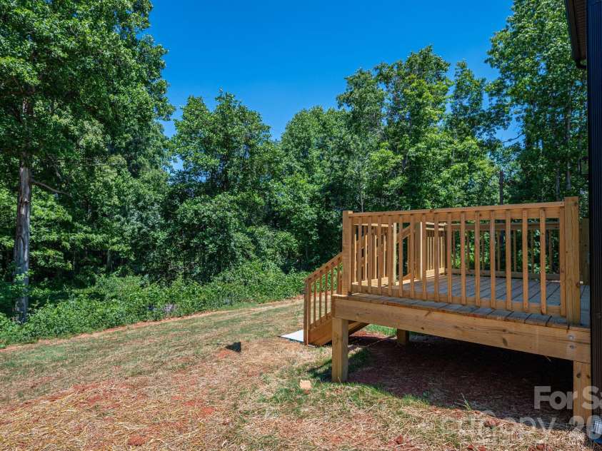 1084 Lyndsey Brook Court, Lincolnton, NC 28092.  MLS# CAR4388780, YatesRealty ID 28319. 