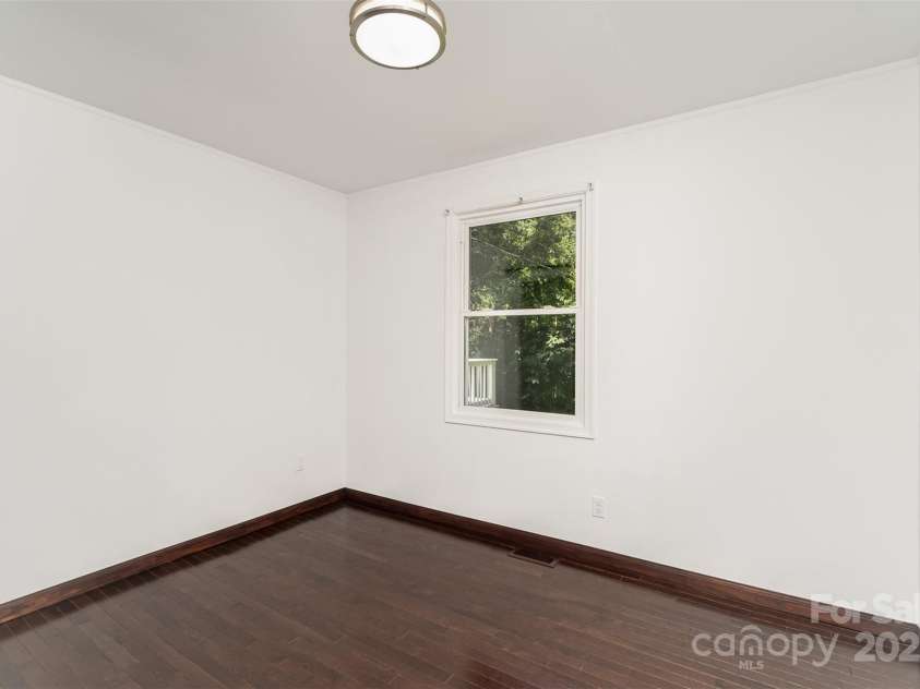 3331 Eastwood Drive, Charlotte, NC 28205.  MLS# CAR4259159, YatesRealty ID 28319. 