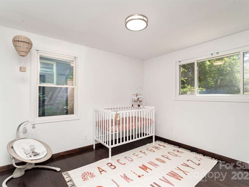 3331 Eastwood Drive, Charlotte, NC 28205.  MLS# CAR4259159, YatesRealty ID 28319. 