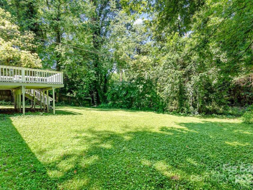3331 Eastwood Drive, Charlotte, NC 28205.  MLS# CAR4259159, YatesRealty ID 28319. 