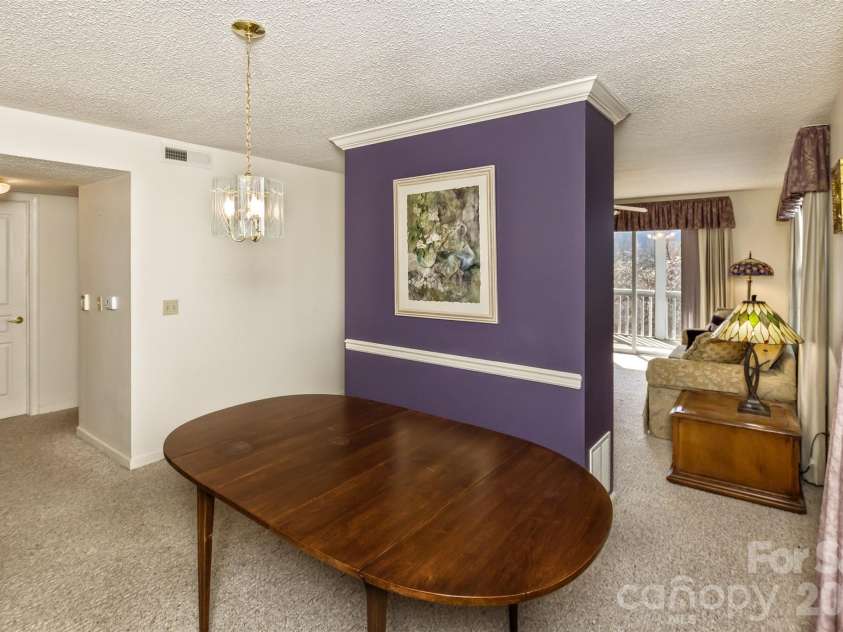 3305 Idle Hour Drive, Asheville, NC 28806.  MLS# CAR4336011, YatesRealty ID 2832. Open layout