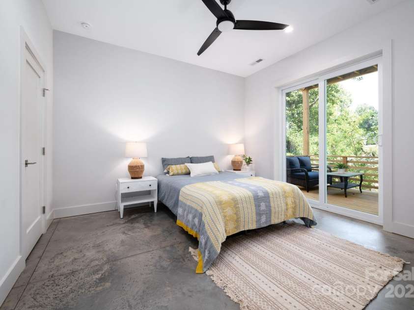 5 Orrinel Way, Asheville, NC 28806.  MLS# CAR4294195, YatesRealty ID 2832. Lower Level Bedroom Suite with Features Covered Deck Access