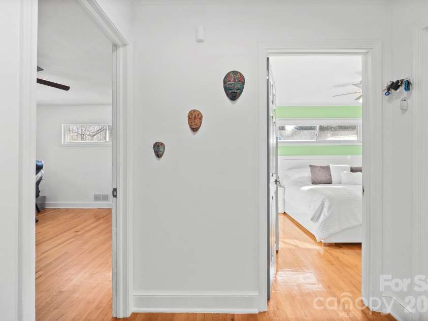 101 Bluebird Lane, Morganton, NC 28655.  MLS# CAR4385211, YatesRealty ID 28320. 