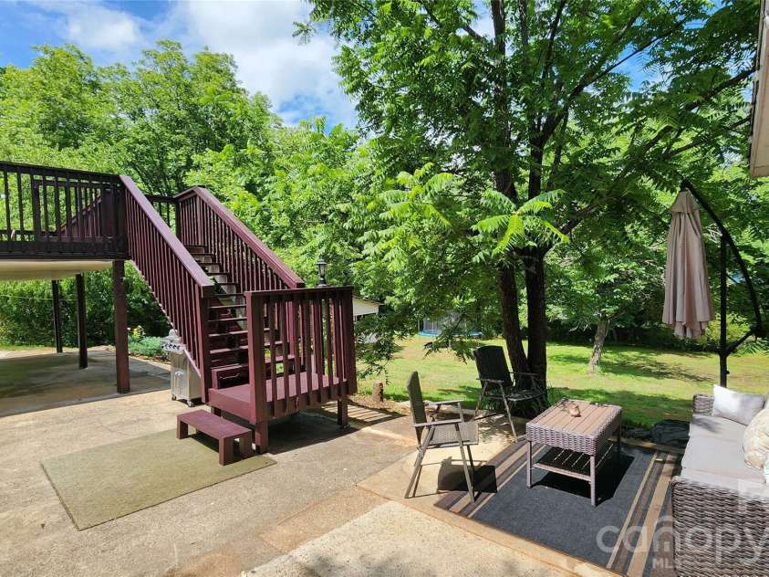 101 Bluebird Lane, Morganton, NC 28655.  MLS# CAR4385211, YatesRealty ID 28320. 